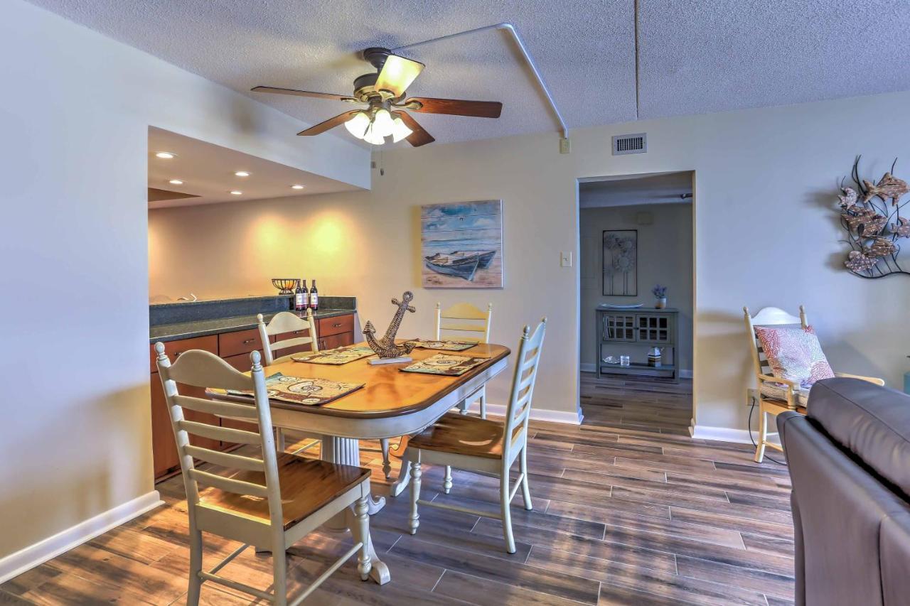 Chic Myrtle Beach Seaside Escape With Pool Access! Kültér fotó